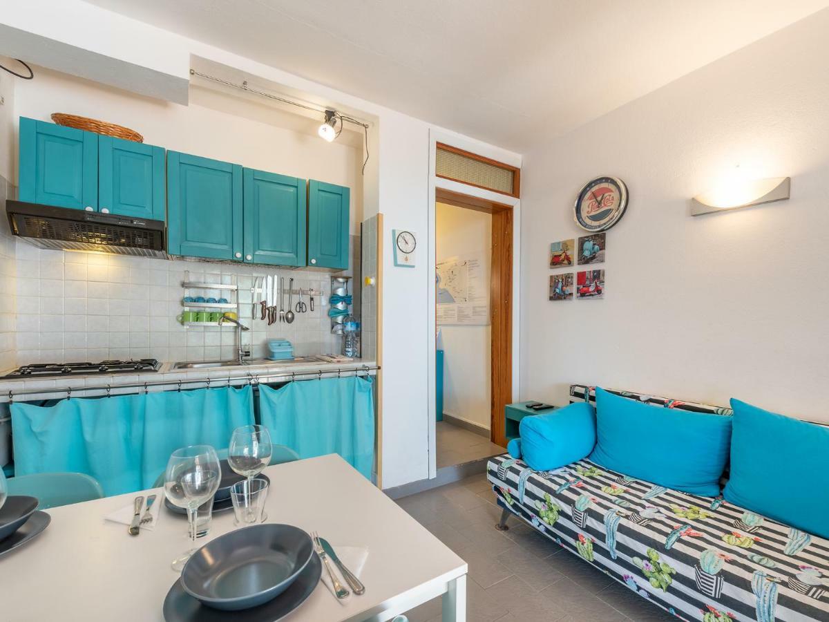 Sardinia Spa Apartment Geremèas Екстериор снимка