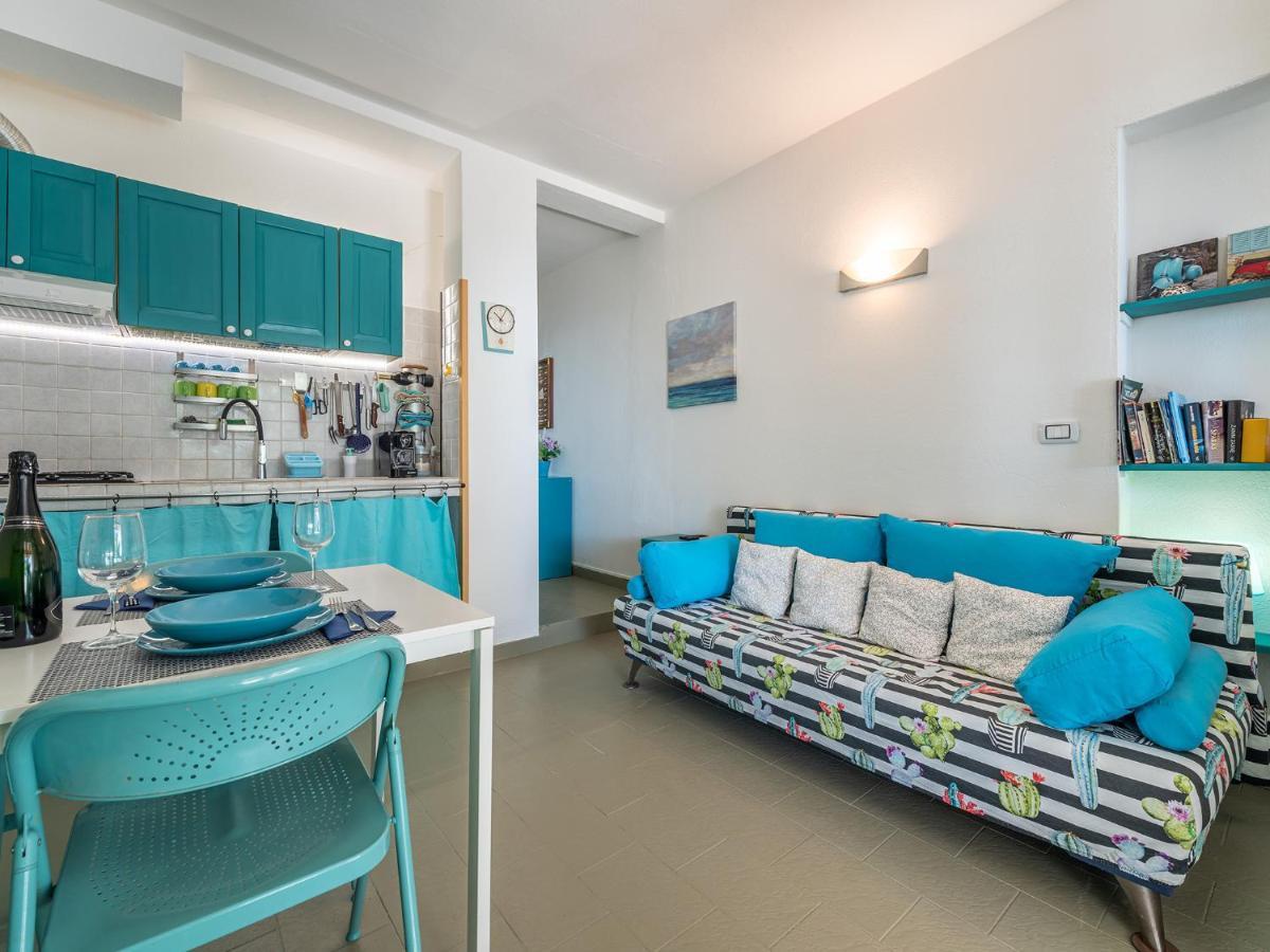 Sardinia Spa Apartment Geremèas Екстериор снимка