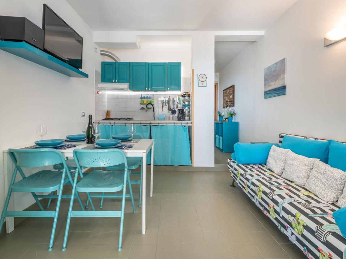 Sardinia Spa Apartment Geremèas Екстериор снимка