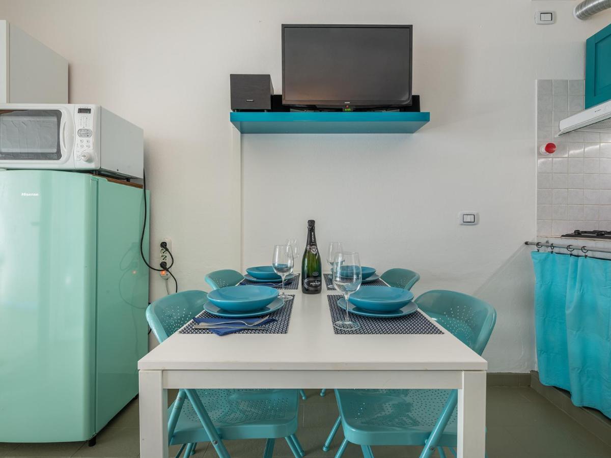 Sardinia Spa Apartment Geremèas Екстериор снимка