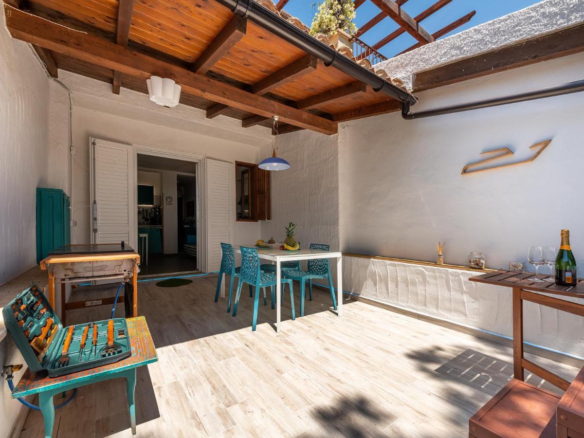 Sardinia Spa Apartment Geremèas Екстериор снимка